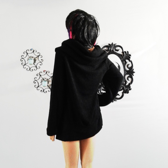 Black Cowl Neck Winter Pullover - Picture 5 of 8